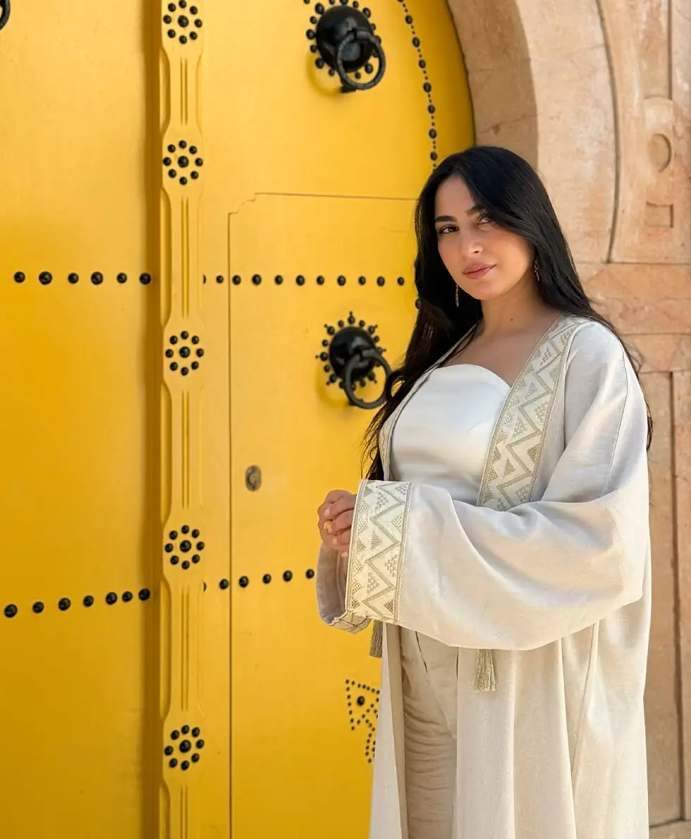 Abeya Lunaire – Image 6